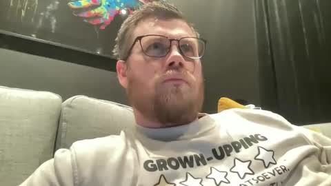 Thomas online show from December 28, 5:35 pm