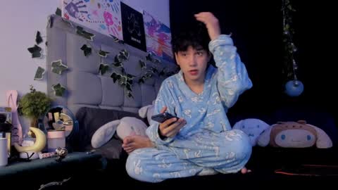 Blue online show from January 27, 7:45 am