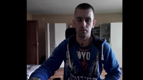 Runaway online show from February 27, 2:06 pm