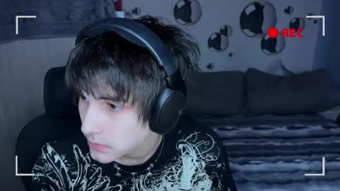 SONNYVAN online show from November 7, 5:11 am