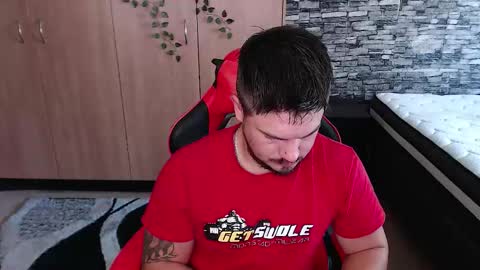 blueeyeboy0 online show from November 21, 8:24 am