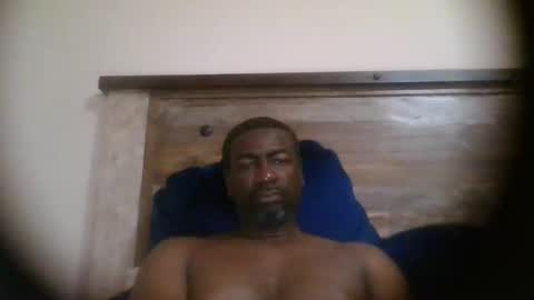 bluuthunder1914 online show from November 25, 12:34 am