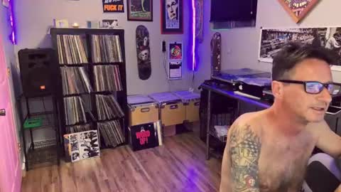ZuperZexyZounds online show from June 12, 8:01 am