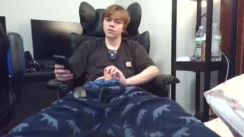 bobby72738 online show from January 6, 5:00 am