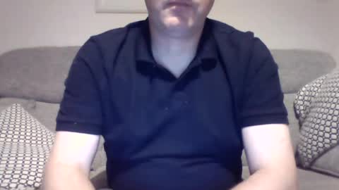 bobby_113 online show from August 8, 1:01 am