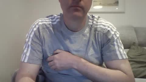 bobby_113 online show from February 5, 12:38 pm