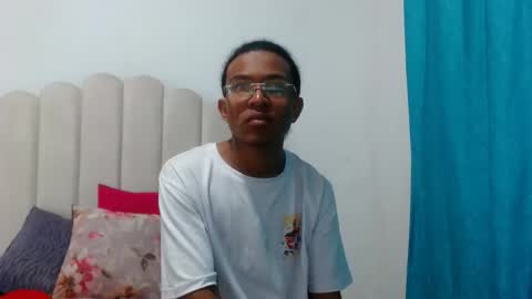 Bobby online show from December 1, 12:52 pm