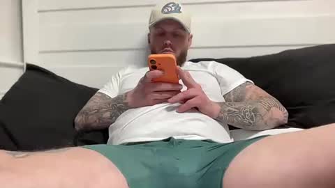 boner4you1994 online show from April 9, 7:25 am