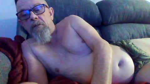 boomer64814390 online show from June 29, 5:24 am