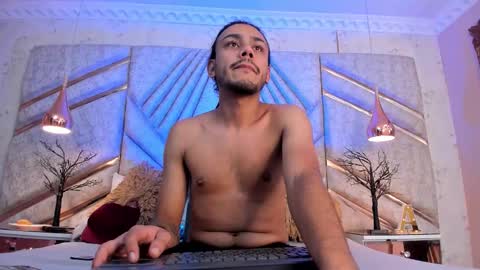 Boss online show from December 5, 5:25 am