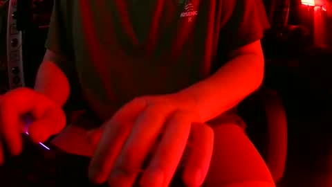 Bowerboi1217 online show from February 15, 3:13 am