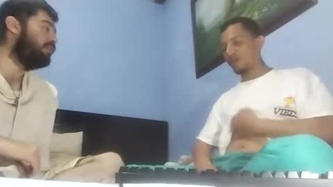 Snapshot of bowsy462 chatting on October 6, 10:36 pm Juan F online show from October 6, 10:36 pm