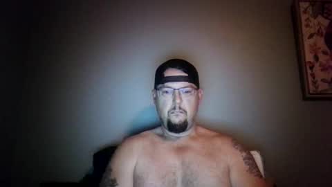 bowtieguy84 online show from May 17, 9:38 am