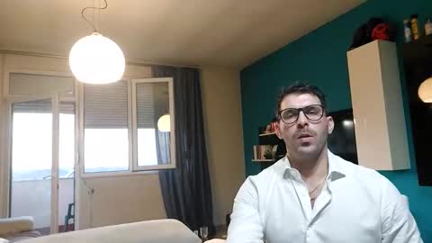 Dan online show from November 11, 3:28 pm