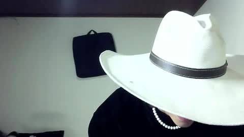 Boy Astro online show from January 31, 11:56 pm