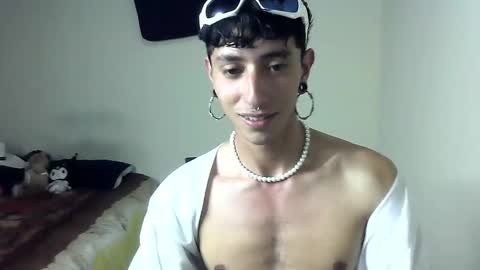 Boy Astro online show from January 29, 11:35 pm