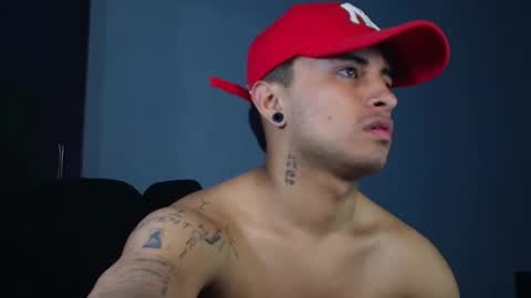 boy_nauthy online show from October 14, 7:26 am