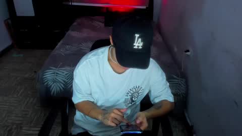 boy_nauthy online show from January 9, 2:54 am