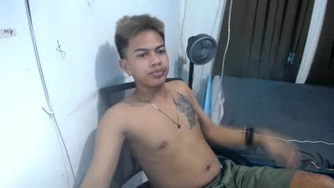 boyax16 online show from February 6, 10:37 am