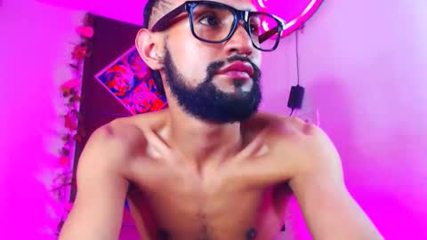 boybunnyerotic online show from October 17, 1:42 am