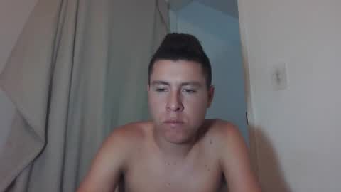 Tommy - OnFns  tommy  874 online show from October 24, 9:11 am