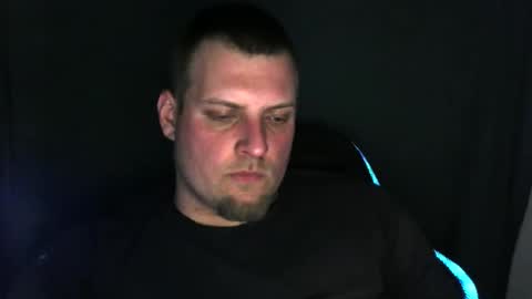 boynextdoooooor online show from April 20, 9:06 pm