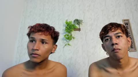 ALEX - TAYLER  -MIKE online show from April 7, 4:56 am