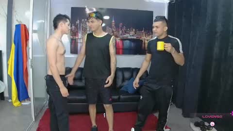 Angelo Mark Fernando Taylor online show from July 25, 11:29 am