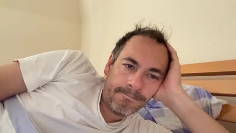 boytoyhh online show from September 13, 9:32 am