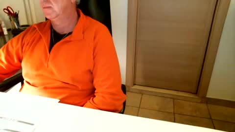 Braccobald online show from December 3, 5:01 pm