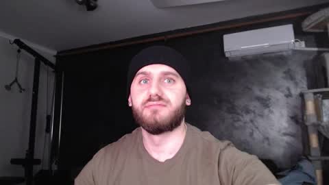 ask me online show from November 16, 7:27 pm