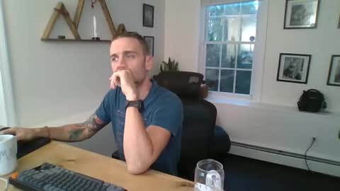 BradBronton online show from October 24, 11:23 am