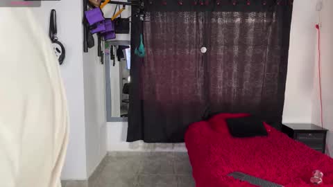 Bradley Strong online show from February 5, 9:22 pm