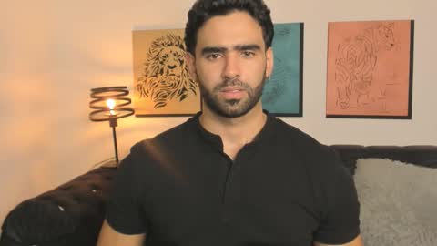 bradleymartin7 online show from March 11, 1:45 am