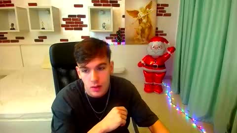 BradyFlint online show from December 19, 5:15 am