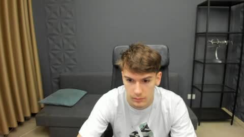 BradyFlint online show from April 3, 4:42 am