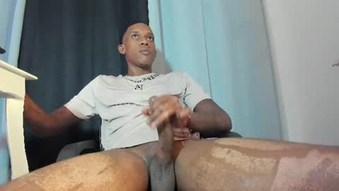 bran_bigcockxx online show from August 3, 7:51 am