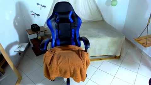 B R A N D online show from January 12, 11:03 am