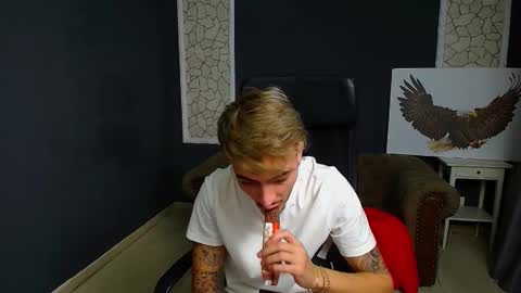 BrandonTateX online show from September 18, 11:12 am