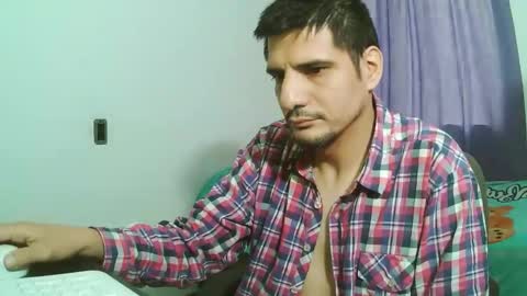 Snapshot of braulio_master chatting on October 3, 12:10 pm Braulio online show from October 3, 12:10 pm