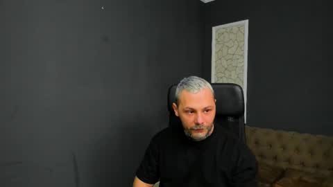 Brian online show from December 22, 5:59 am