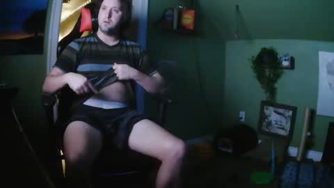 Briefsman online show from December 21, 4:53 am