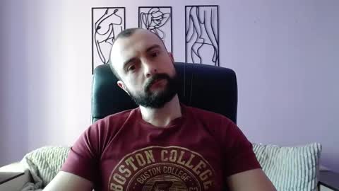 brindlefly69 online show from February 8, 11:44 am