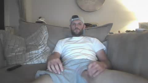 britbigdick1992 online show from July 17, 10:05 pm