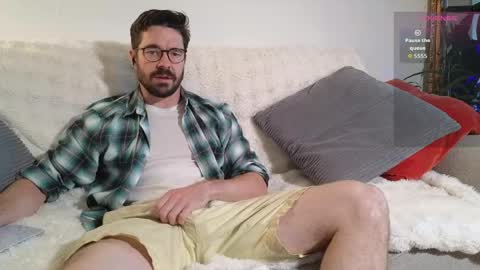 Callum online show from May 26, 7:43 pm