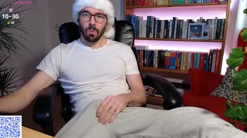 Snapshot of britishpoet chatting on December 20, 1:54 pm Callum online show from December 20, 1:54 pm