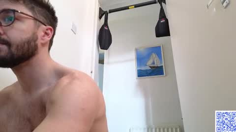 Snapshot of britishpoet chatting on February 25, 12:24 pm Callum online show from February 25, 12:24 pm