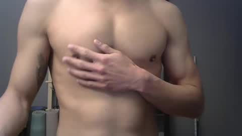 brokelee30 online show from December 11, 5:12 am