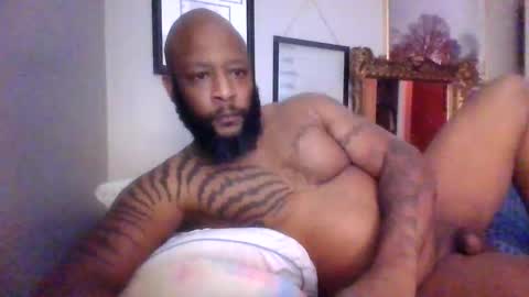 brownbearxmtc online show from April 7, 3:28 am