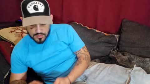 Snapshot of brownboyt chatting on October 26, 11:23 am brownboyt online show from October 26, 11:23 am